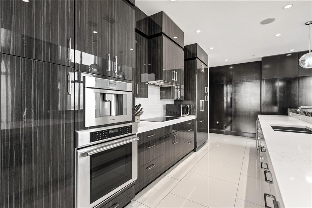 270 17th Street NW Unit 4602
