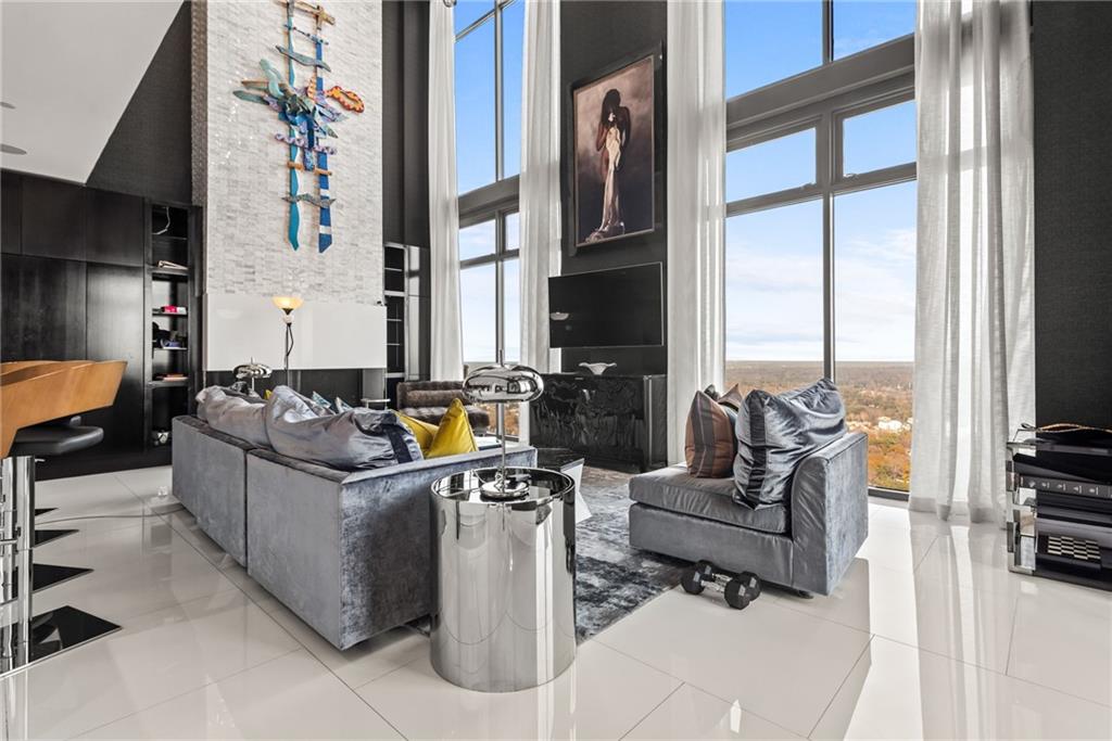 270 17th Street NW Unit 4602