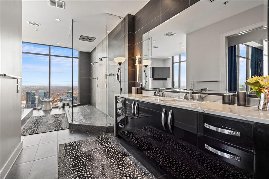 270 17th Street NW Unit 4602