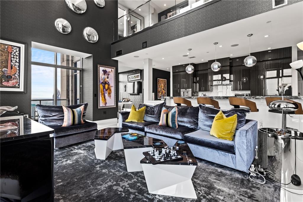 270 17th Street NW Unit 4602