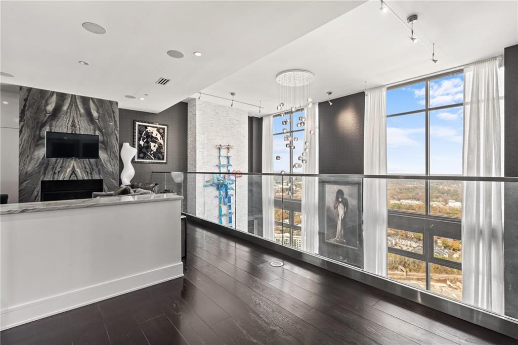 270 17th Street NW Unit 4602