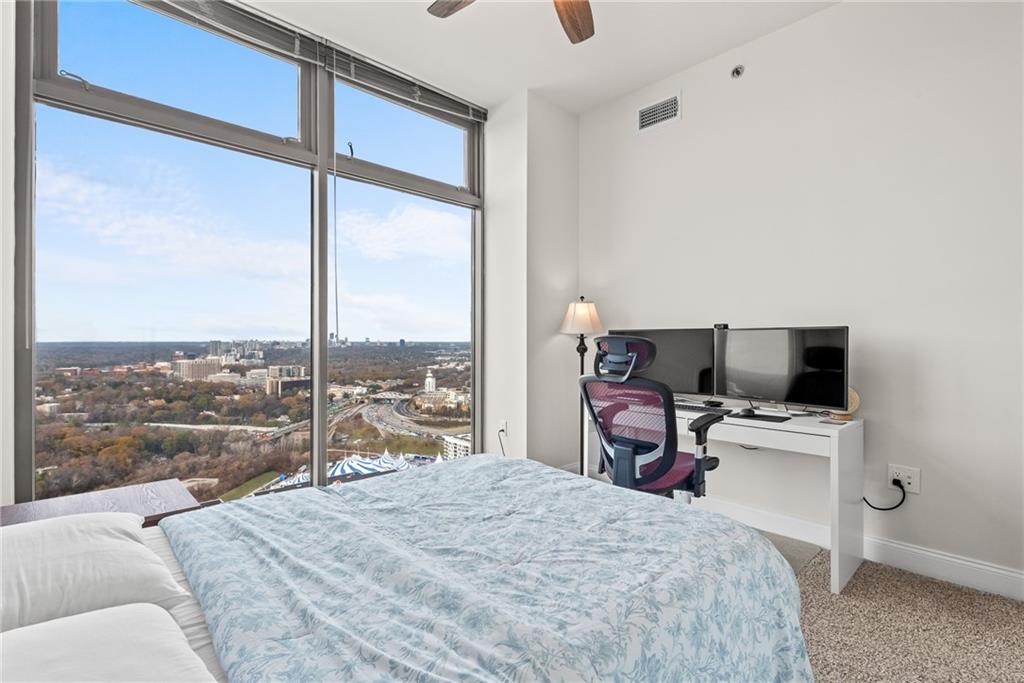 270 17th Street NW Unit 3806