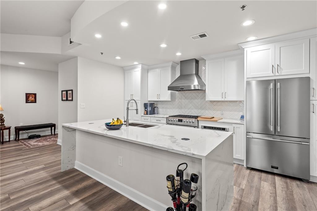 270 17th Street NW Unit 3806