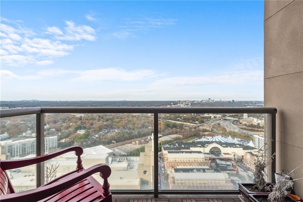 270 17th Street NW Unit 3806