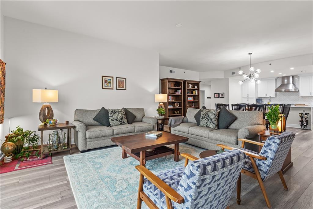 270 17th Street NW Unit 3806