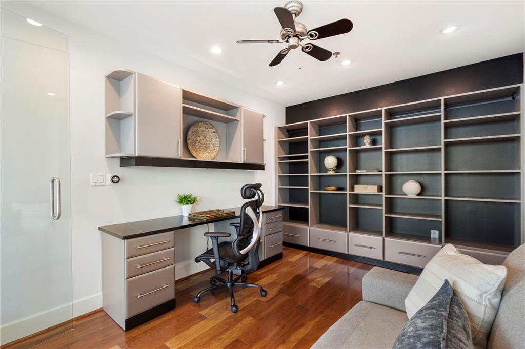 1080 Peachtree Street NE Unit 3307