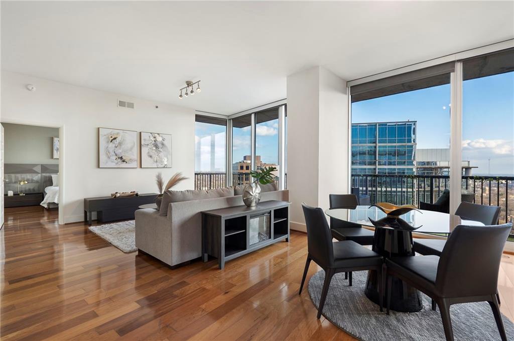 1080 Peachtree Street NE Unit 3307