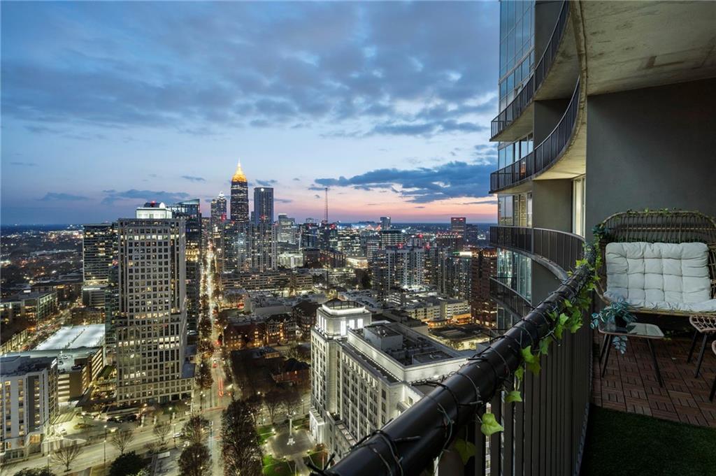 1080 Peachtree Street NE Unit 3307