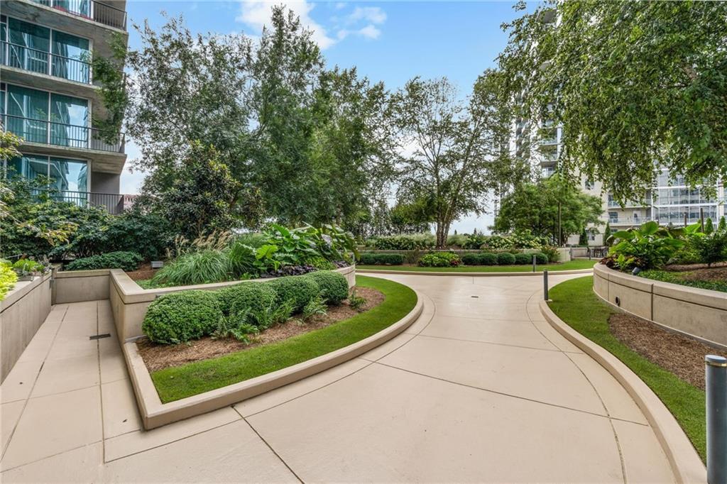 1080 Peachtree Street NE Unit 3307