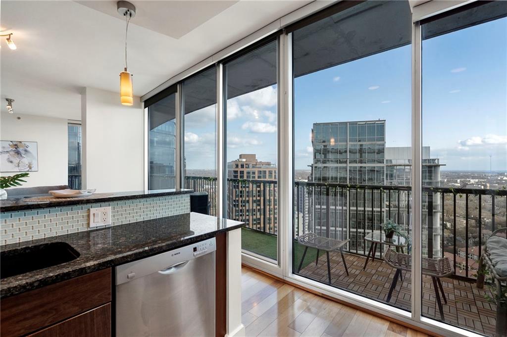 1080 Peachtree Street NE Unit 3307