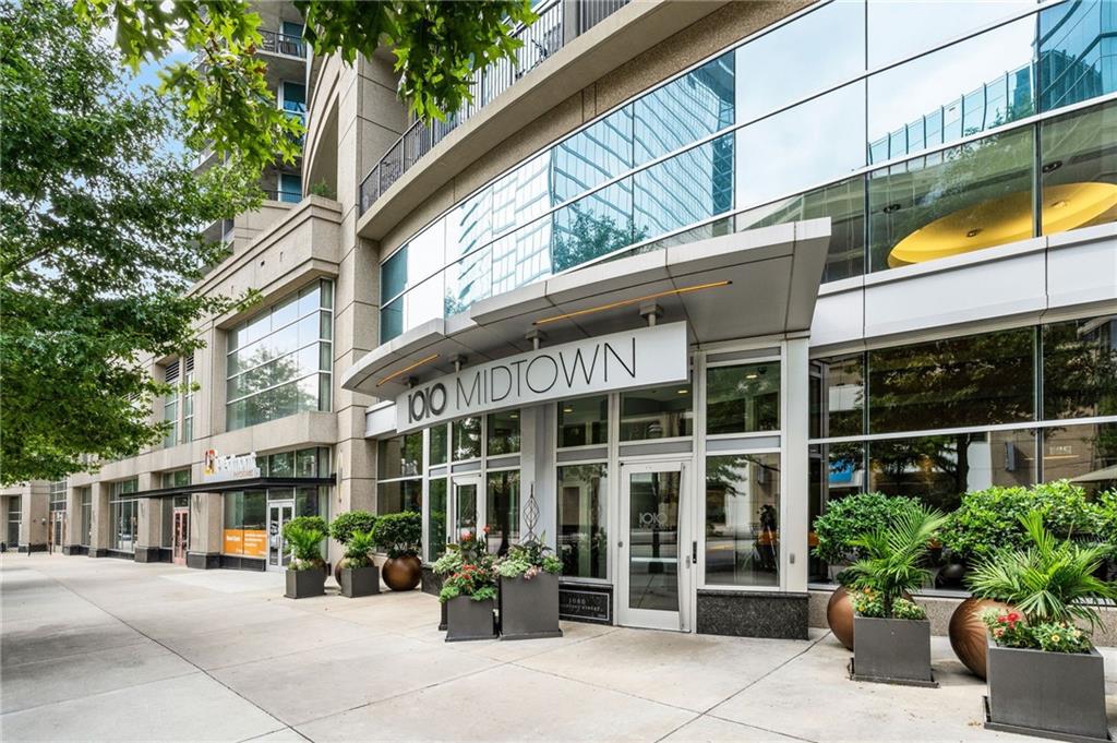 1080 Peachtree Street NE Unit 3307
