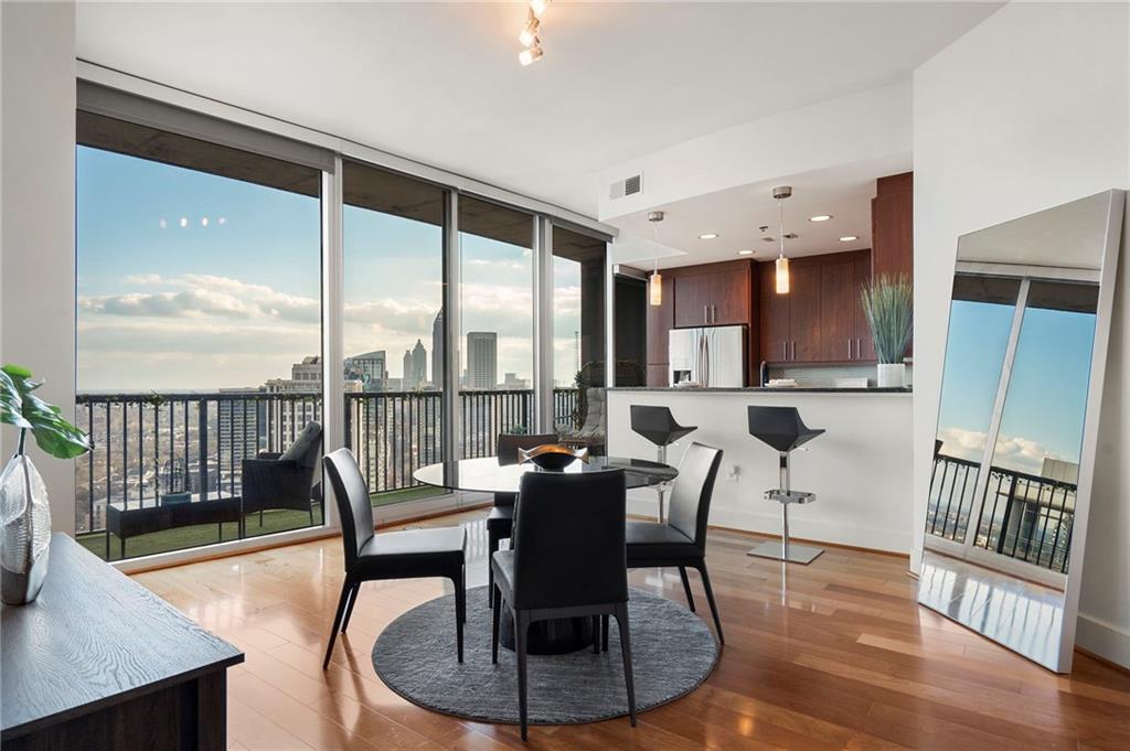 1080 Peachtree Street NE Unit 3307