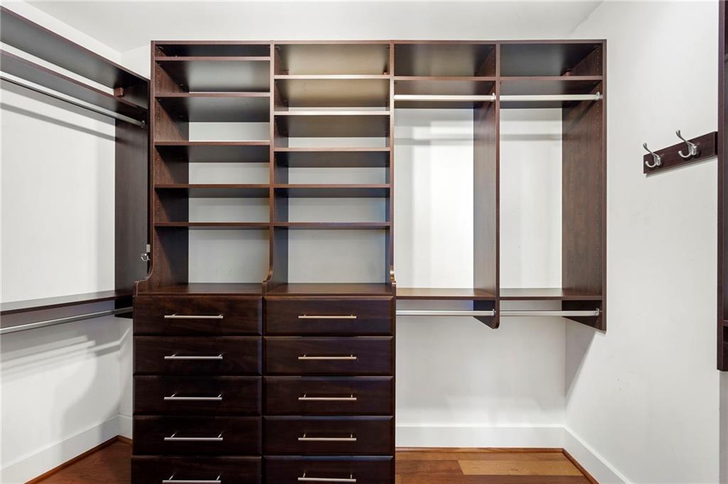 1080 Peachtree Street NE Unit 3307