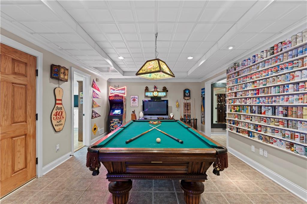 379 Bridgebrook Lane SW
