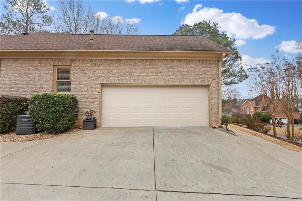 379 Bridgebrook Lane SW