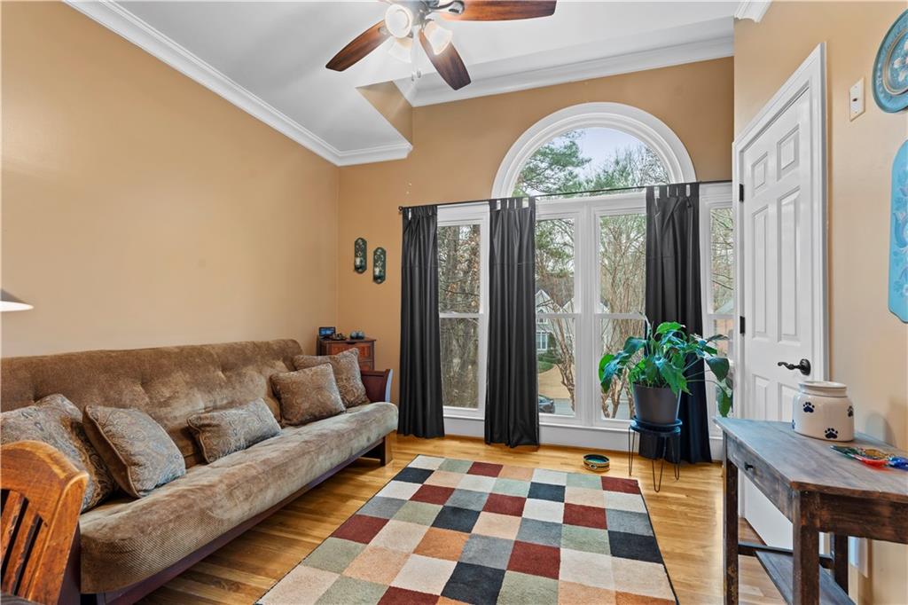 379 Bridgebrook Lane SW