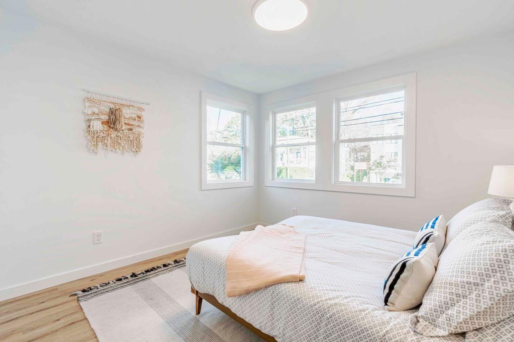 1015 Greenwood Avenue NE Unit 5