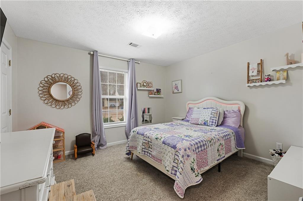 4983 Eagles Nest Court