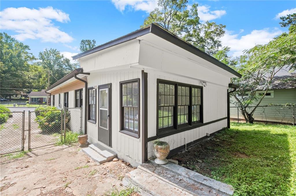 1003 Cascade Road SW