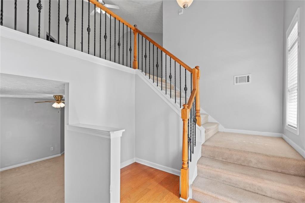 7125 Creeksong Drive