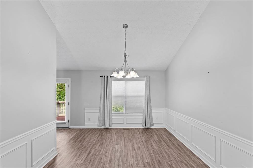 7125 Creeksong Drive