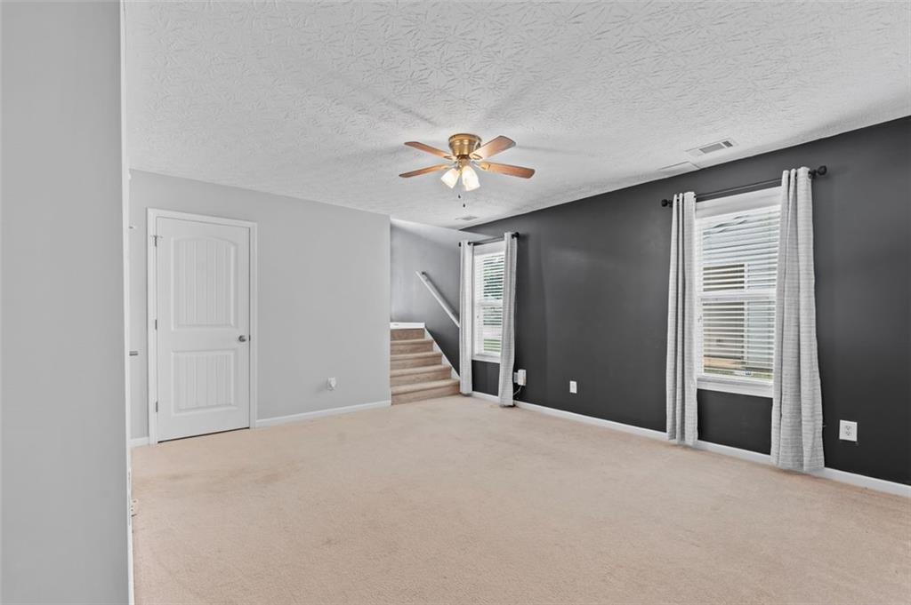 7125 Creeksong Drive