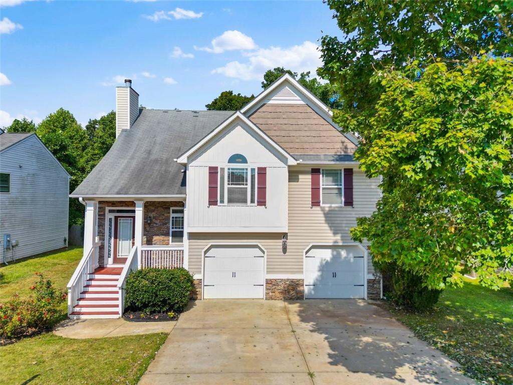 7125 Creeksong Drive