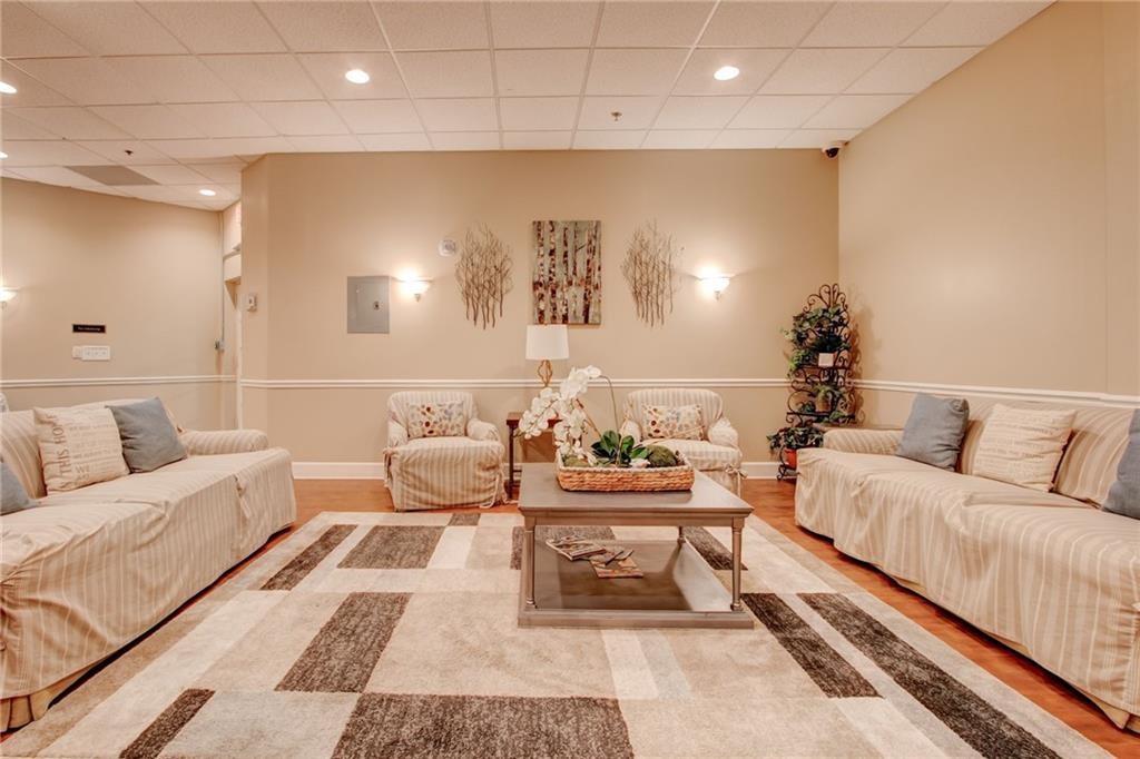 1501 Clairmont Road Unit 1813