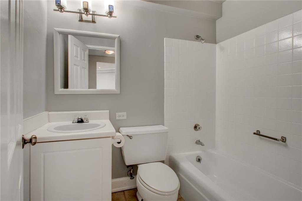 1501 Clairmont Road Unit 1813