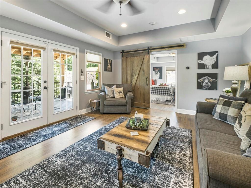 253 Happy Trails Way