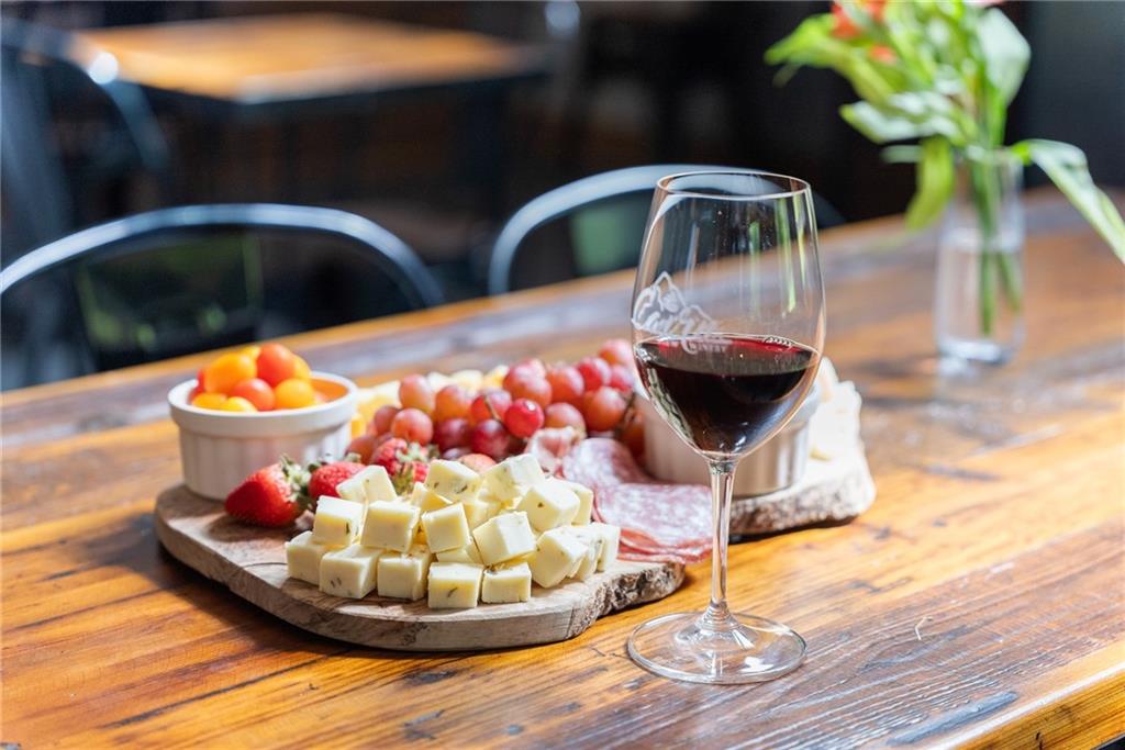 253 Happy Trails Way