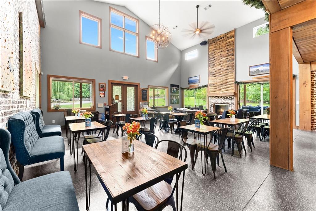 253 Happy Trails Way