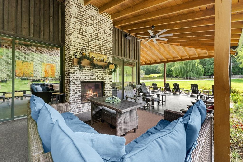 253 Happy Trails Way