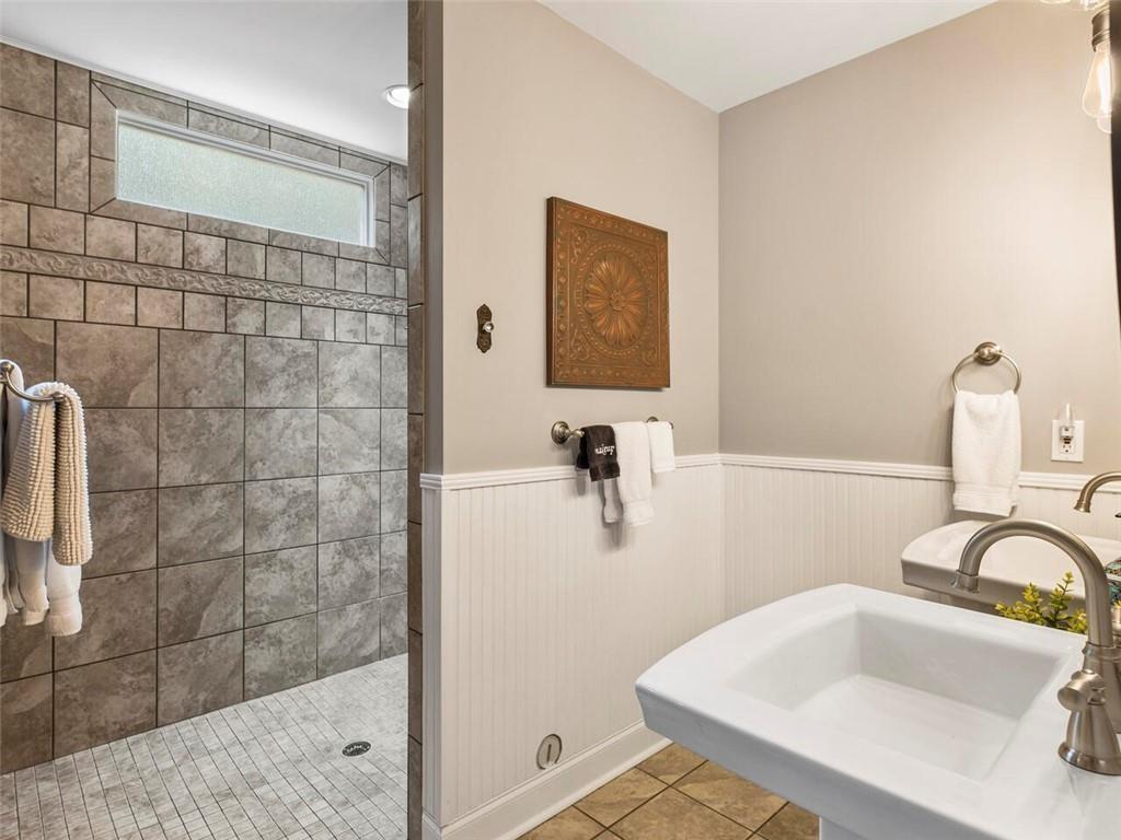 253 Happy Trails Way