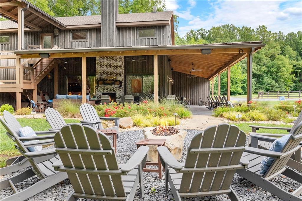 299 Happy Trails Way