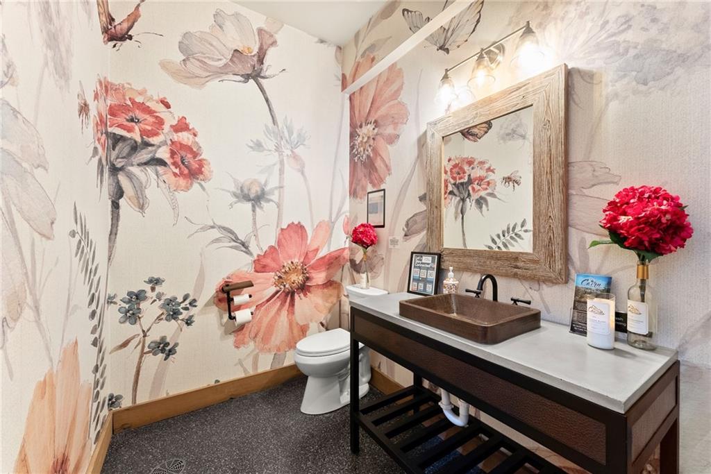 299 Happy Trails Way