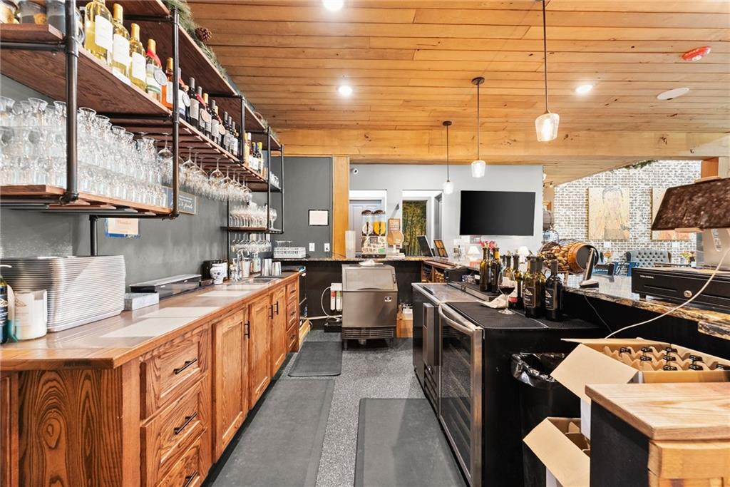 299 Happy Trails Way