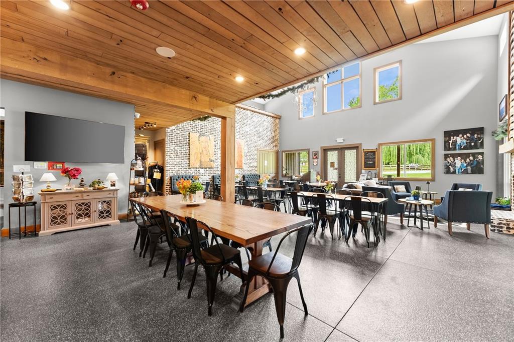 299 Happy Trails Way