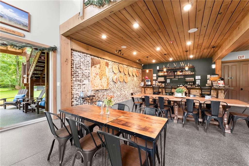 299 Happy Trails Way