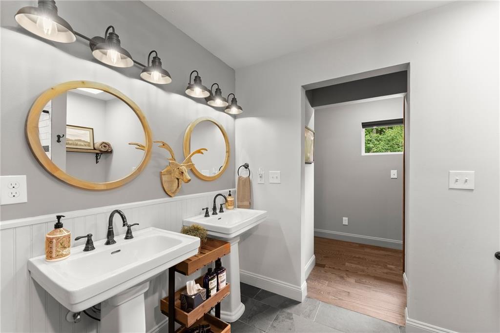 299 Happy Trails Way