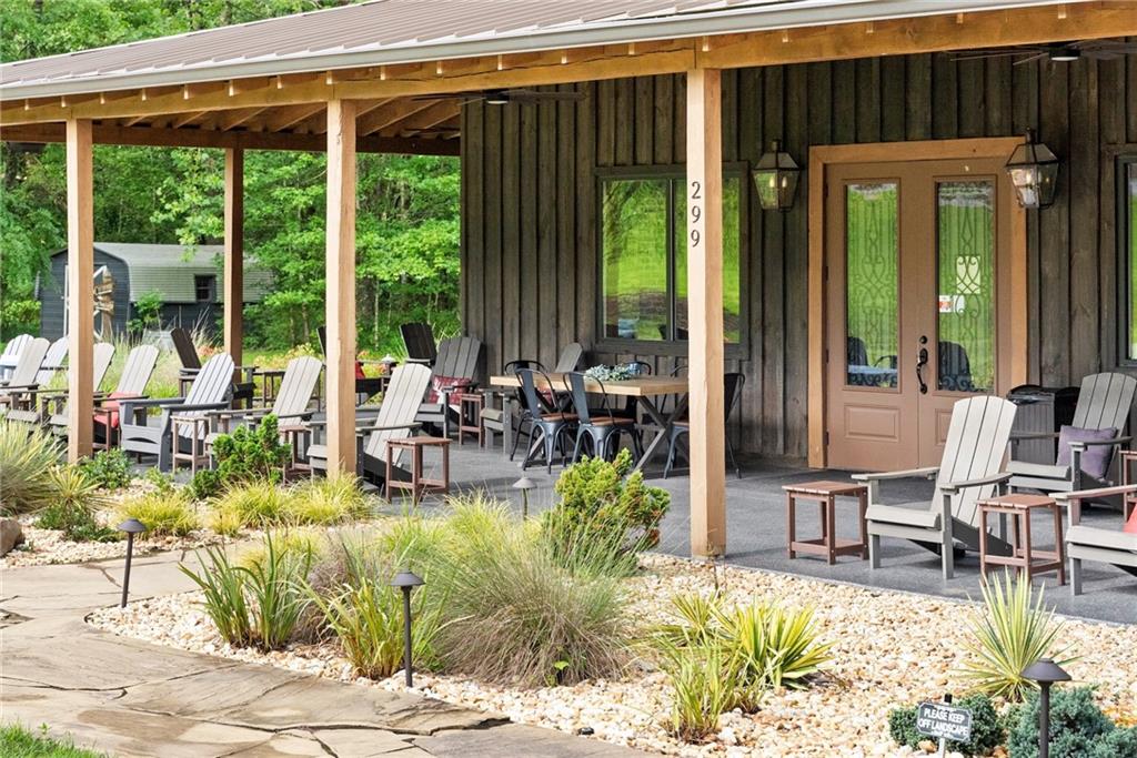 299 Happy Trails Way