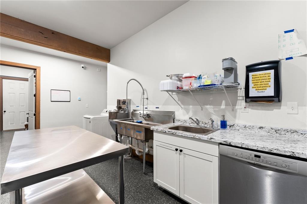 299 Happy Trails Way