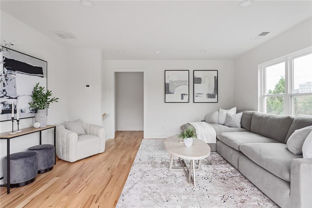 1044 Martin Street Unit A
