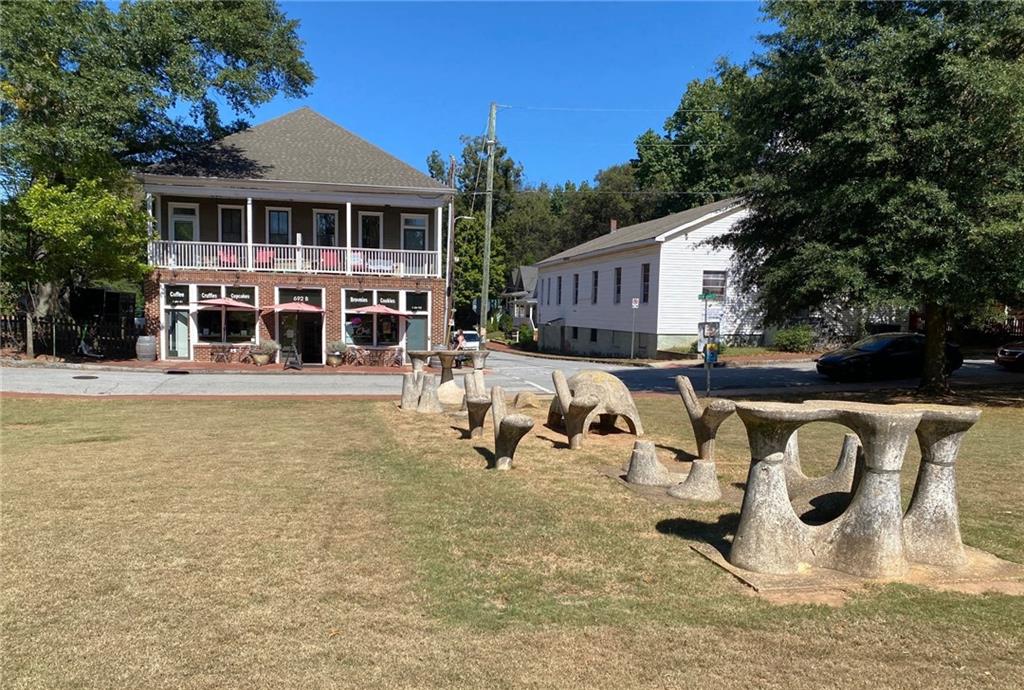 181 Powell Street SE Unit 2