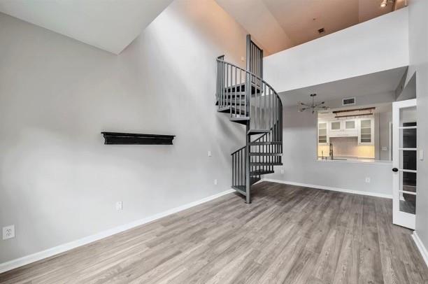 1074 Peachtree Walk NE Unit B504