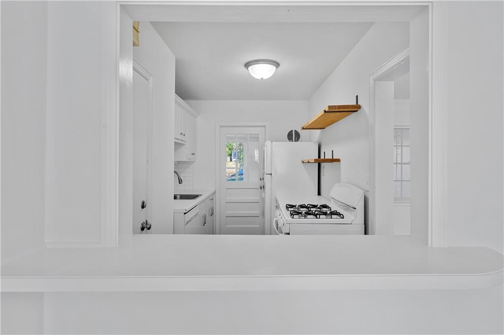 56 Mobile Avenue NE Unit B