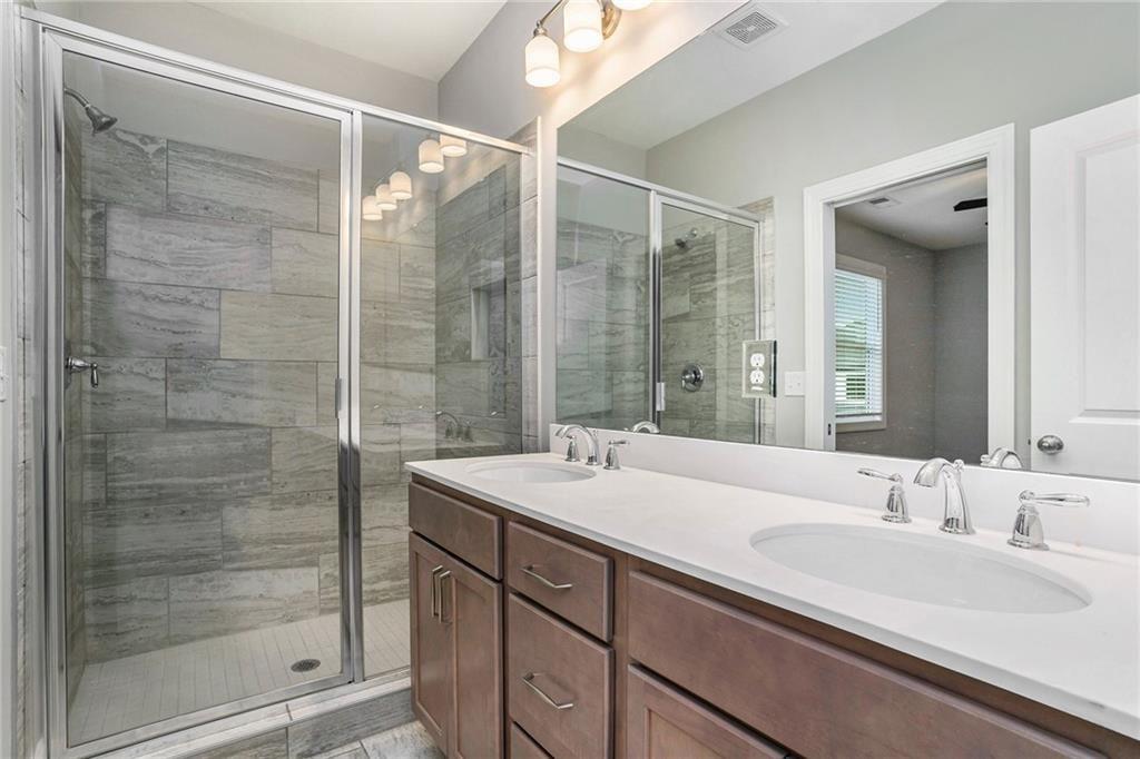 1341 Parc Bench Road SE