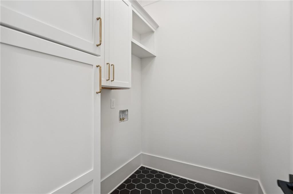 4440 KD Kruzel Drive