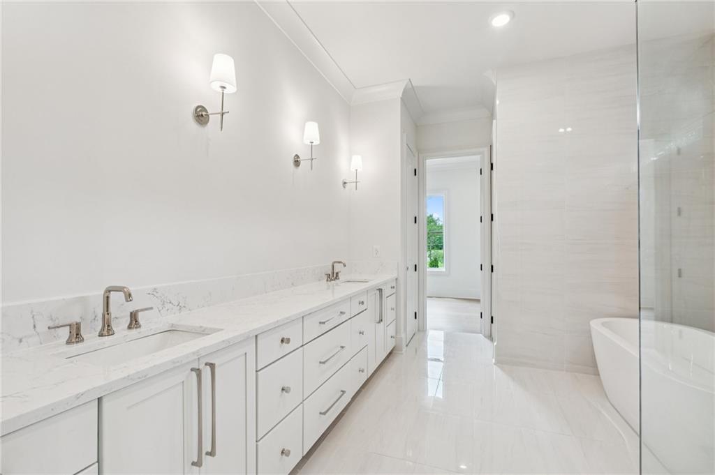 4475 KD Kruzel Drive