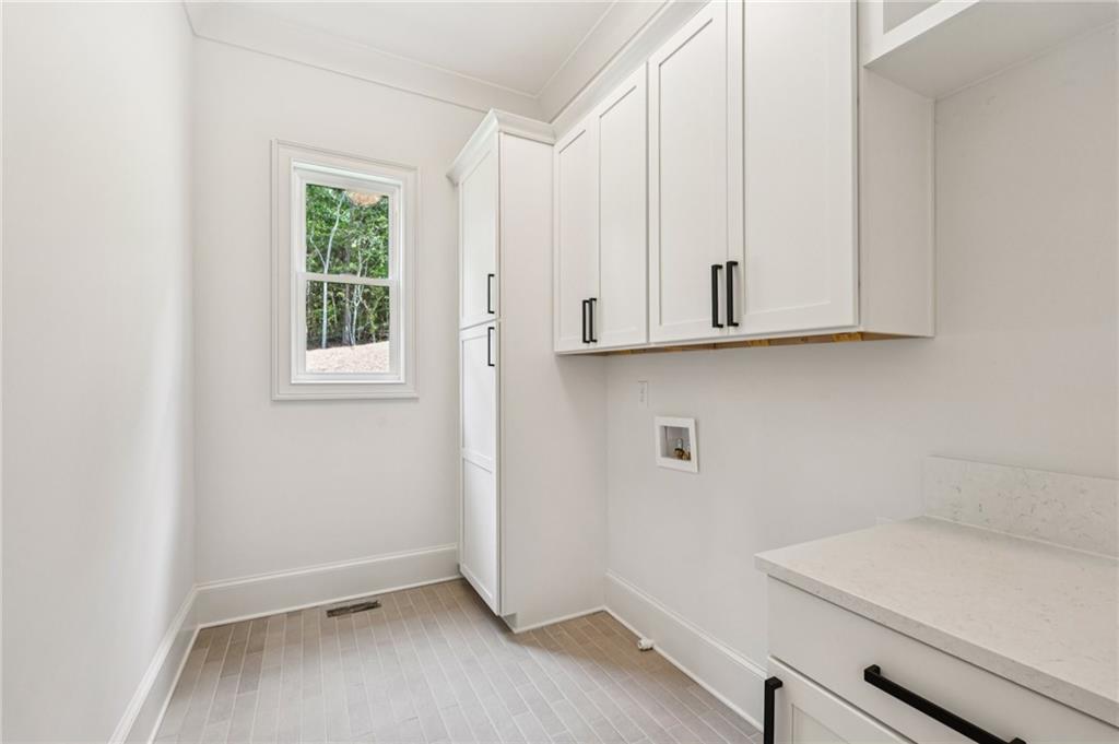 4475 KD Kruzel Drive